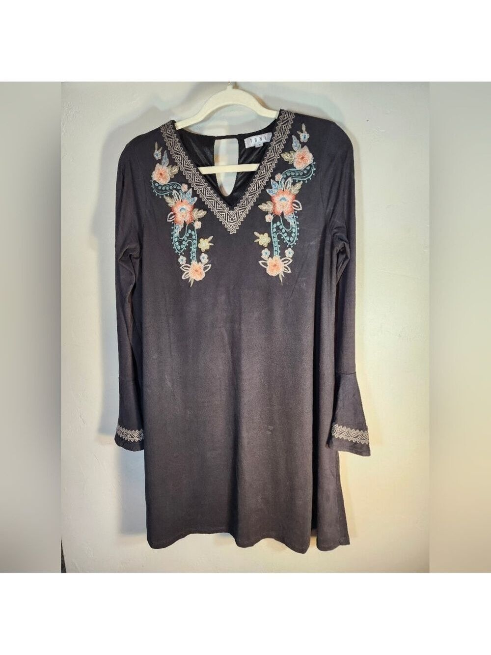 THML Embroidered Gray/black Faux Suede Lined Tunic/dress Bell Sleeves Sz M